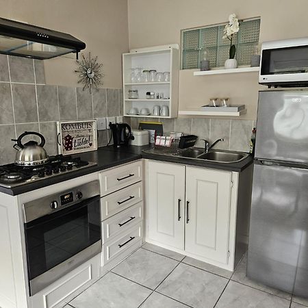 Senelle Accomodation Apartment Hermanus Luaran gambar